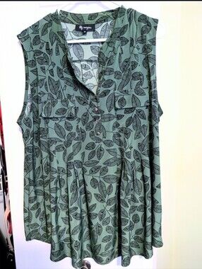Nwot Lily Morgan sleeveless top green with botanical print size 2X